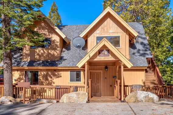 Aviary Holiday Home(s)